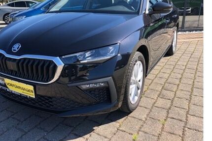 Skoda Scala 14.000 km 23.980 &euro; Glauchau/ Sachsen 08371