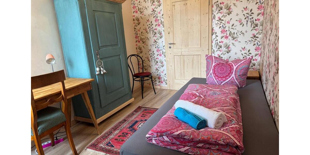 Rendite-Objekt 4-Zimmer Wohnung Alt Chemnitz Denkmalschutz 91,8 4 zimmer