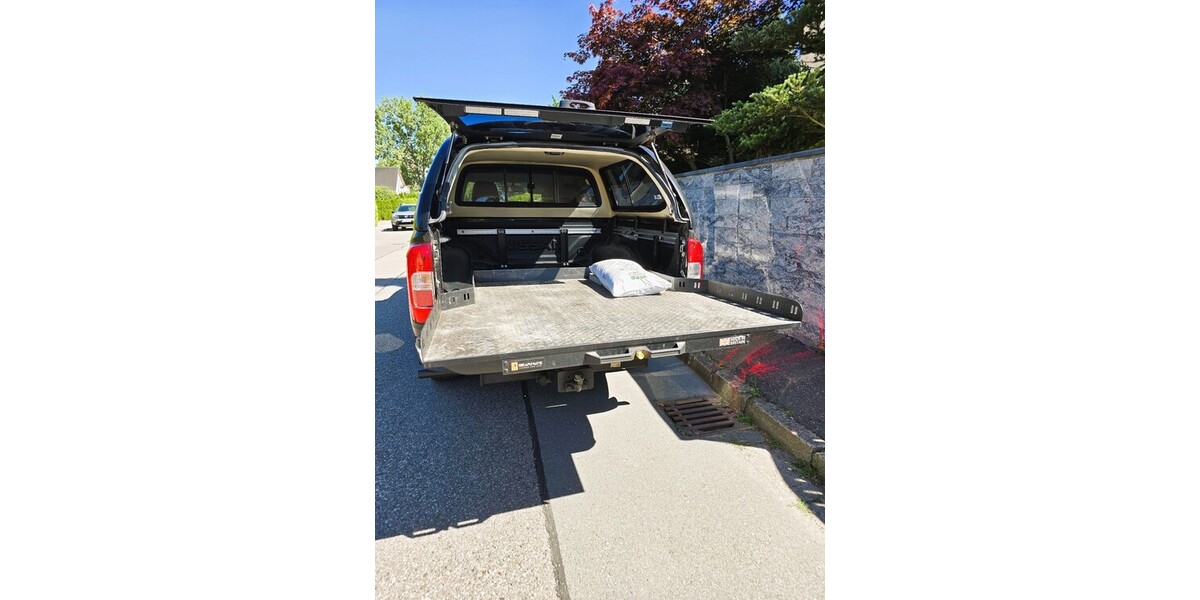 Nissan Navara 40.000 km 33.900 € Limbach-Oberfrohna 09212