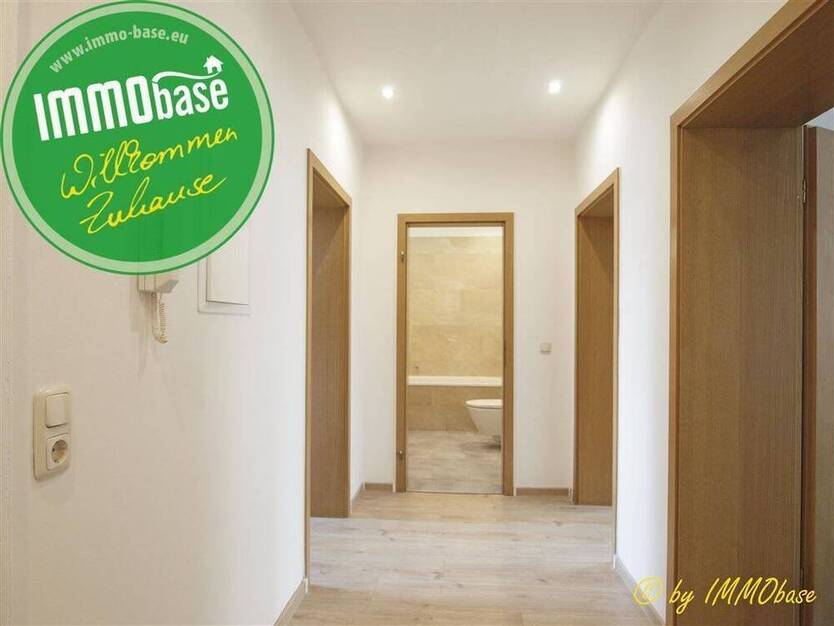 Wohn(t)raum - Exklusives Bad und Garage am Haus!