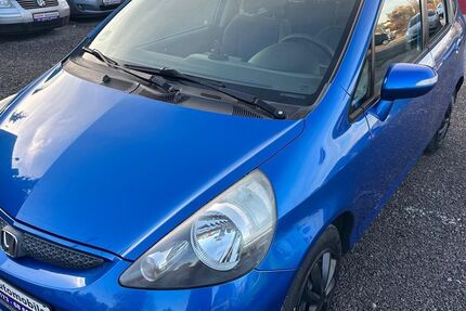 Honda Jazz 114.000 km 2.490 &euro; Röhrsdorf Chemnitz 09247