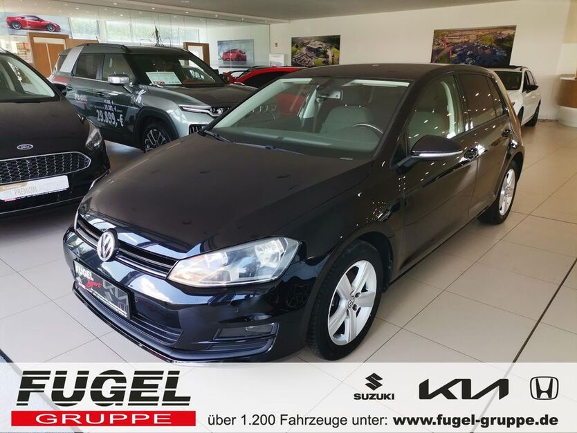 VW Golf 113.890 km 9.465 € Freiberg 09599