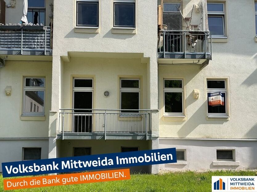 Treppensteigen ade - schön geschnittene Wohnung mit Balkon und Tageslicht-Bad im Hochparterre!!!