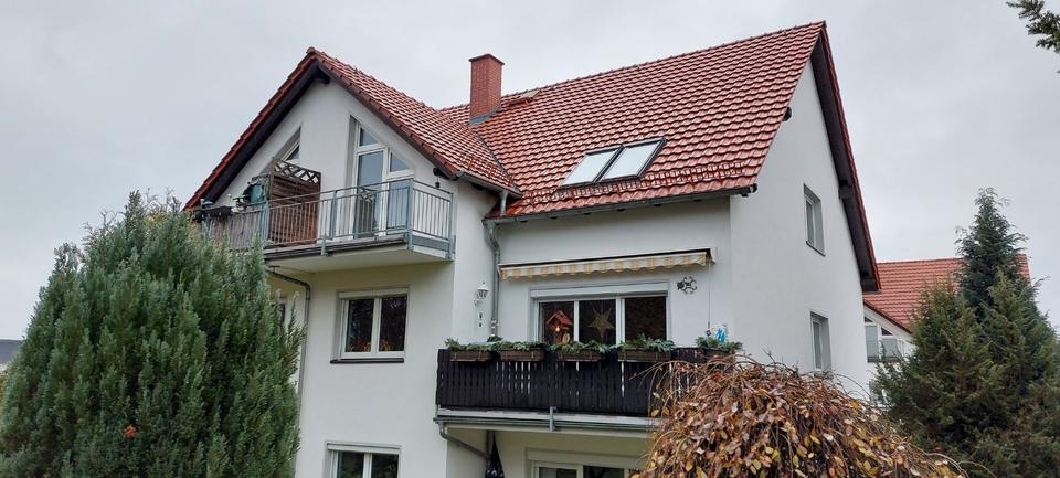 Dachgeschoßwohnung Burgstädt - 3 Zimmer, 82 m&sup2;, 90.000&euro; | Angebot:26828057
