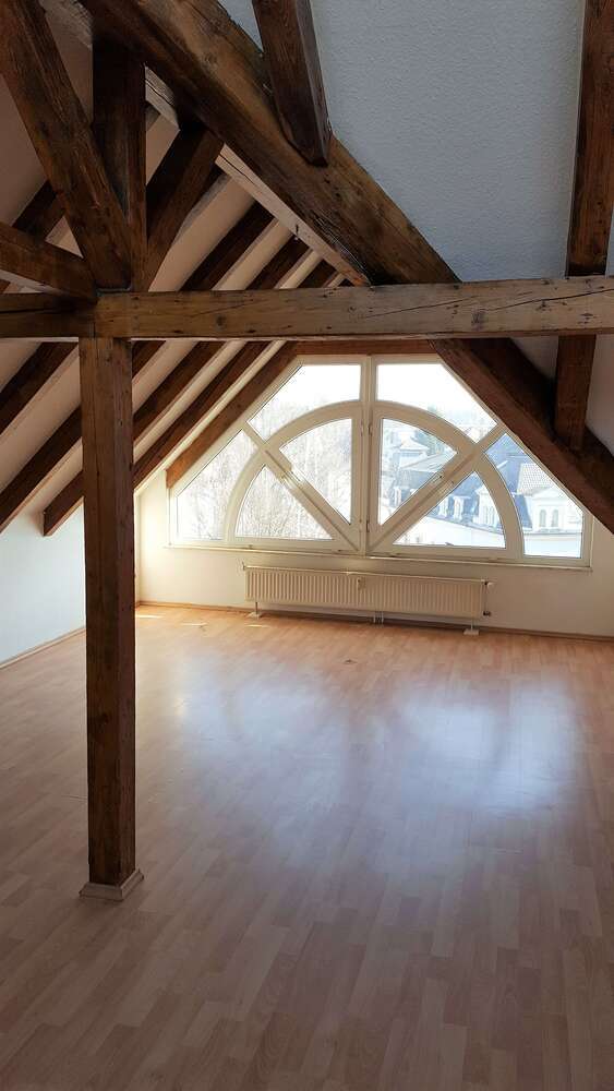 Wohnung zum Mieten in Zwickau 540 € 100 m²