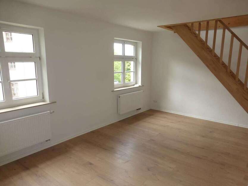 Wohnung zum Mieten in Glauchau 830 € 122 m²