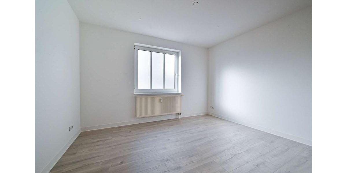 Etagenwohnung Chemnitz Altendorf - 4 Zimmer, 120 m&sup2;, 720&euro; | Angebot:24918232