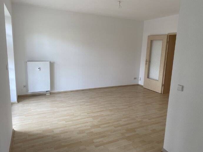 Etagenwohnung Chemnitz Lutherviertel - 2 Zimmer, 49 m&sup2;, 295&euro; | Angebot:25696240