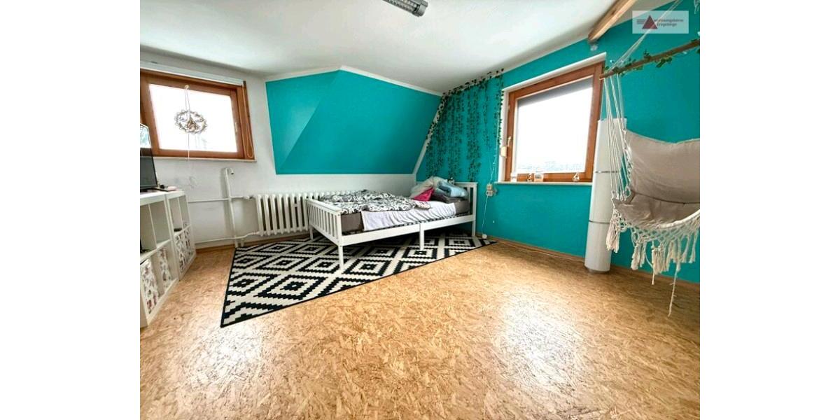 Einfamilienhaus Thermalbad Wiesenbad - 7 Zimmer, 210 m&sup2;, 66.000&euro; | Angebot:26963029
