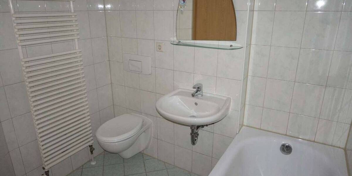 Zimmer Chemnitz Lutherviertel - 3 Zimmer, 61 m&sup2;, 320&euro; | Angebot:26388946