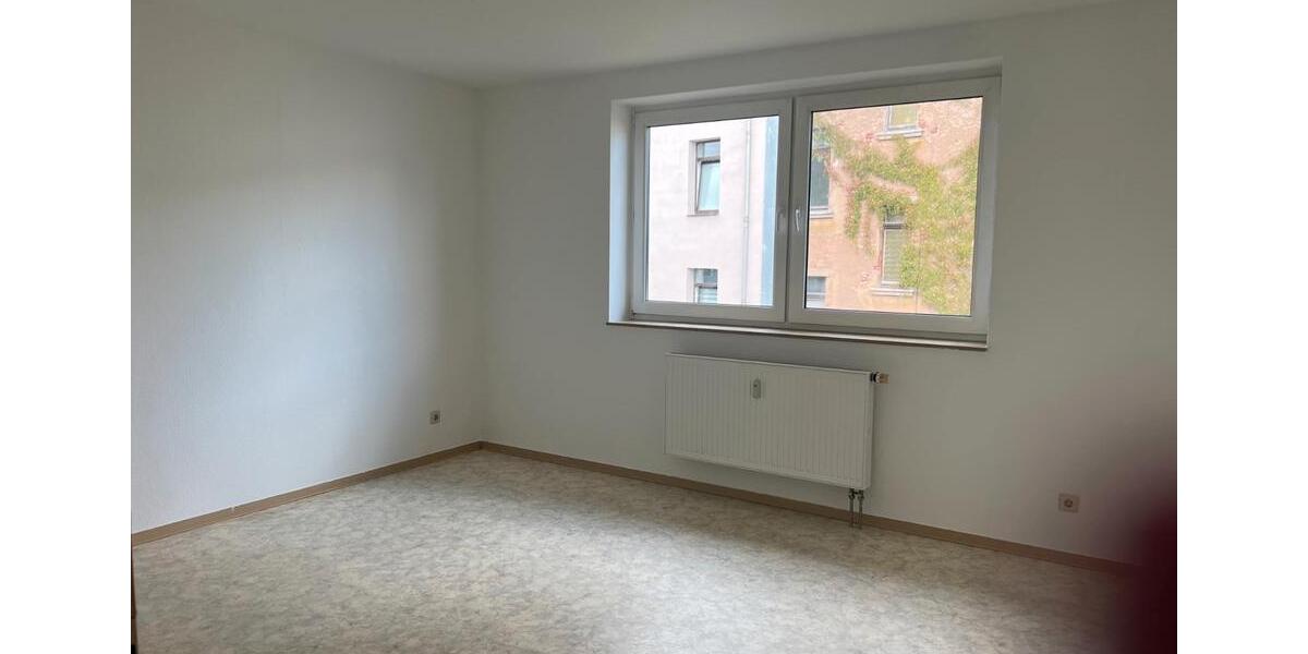 Etagenwohnung Mittweida - 2 Zimmer, 52 m&sup2;, 335&euro; | Angebot:26251936