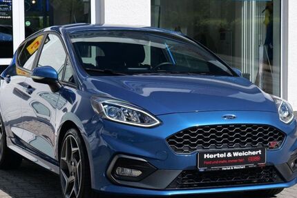 Ford Fiesta 82.000 km 16.990 &euro; Hainichen 09661