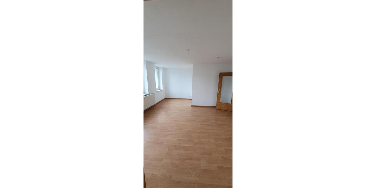 Hochparterre Chemnitz Borna-Heinersdorf - 2 Zimmer, 60 m&sup2;, 300&euro; | Angebot:24429742