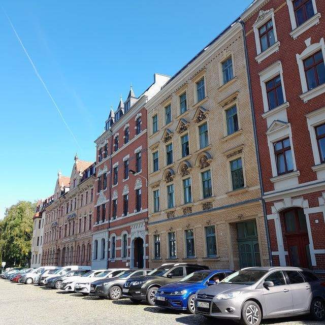 ETW- Paket vermietet in Zwickau`s Nordtvorstadt 9 zimmer