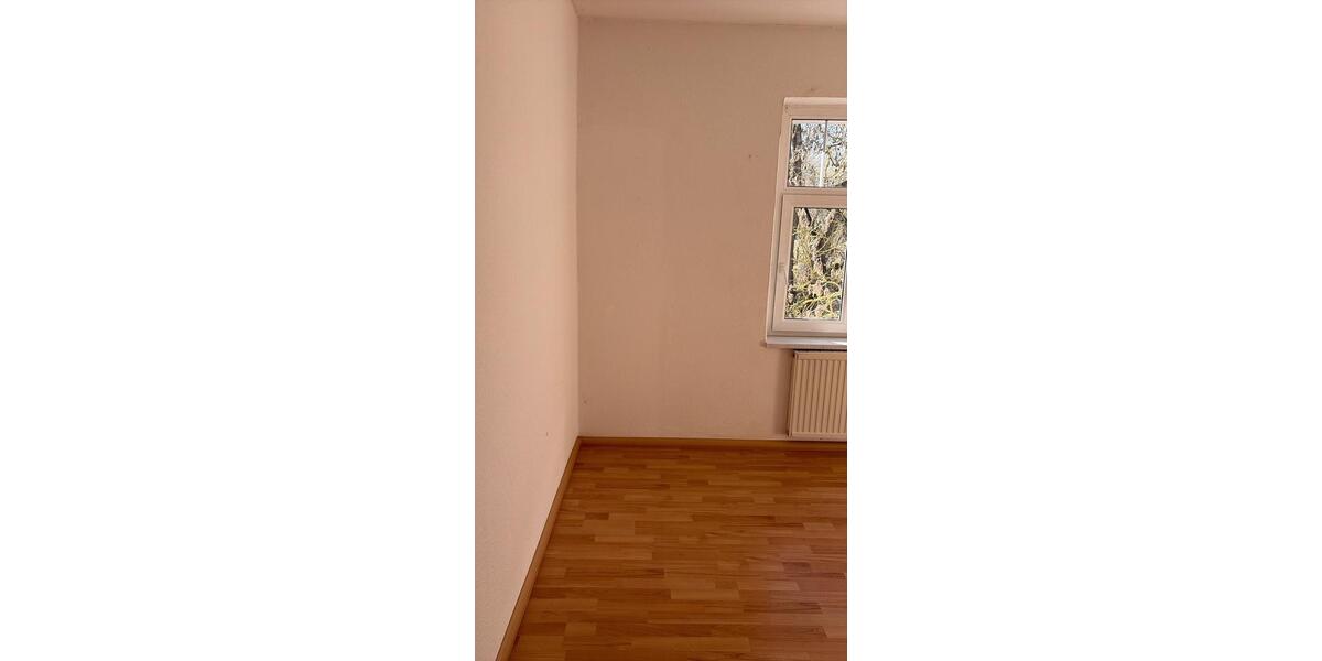 Dachgeschoßwohnung Chemnitz Wittgensdorf - 2 Zimmer, 49 m&sup2;, 330&euro; | Angebot:26671094