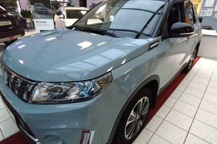 Suzuki Vitara 58.718 km 16.985 € Burgstädt 09217