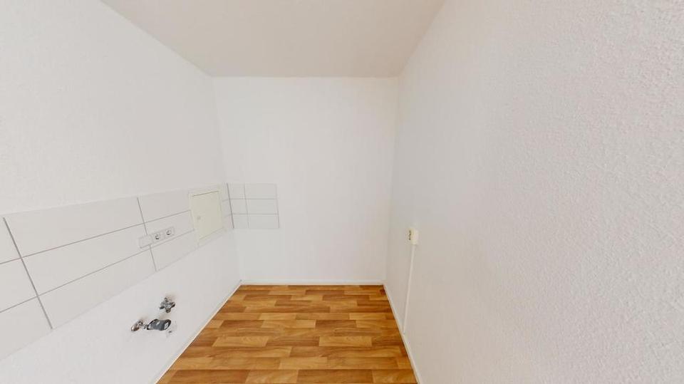 Etagenwohnung Chemnitz Kapellenberg - 3 Zimmer, 52 m&sup2;, 314&euro; | Angebot:26681824
