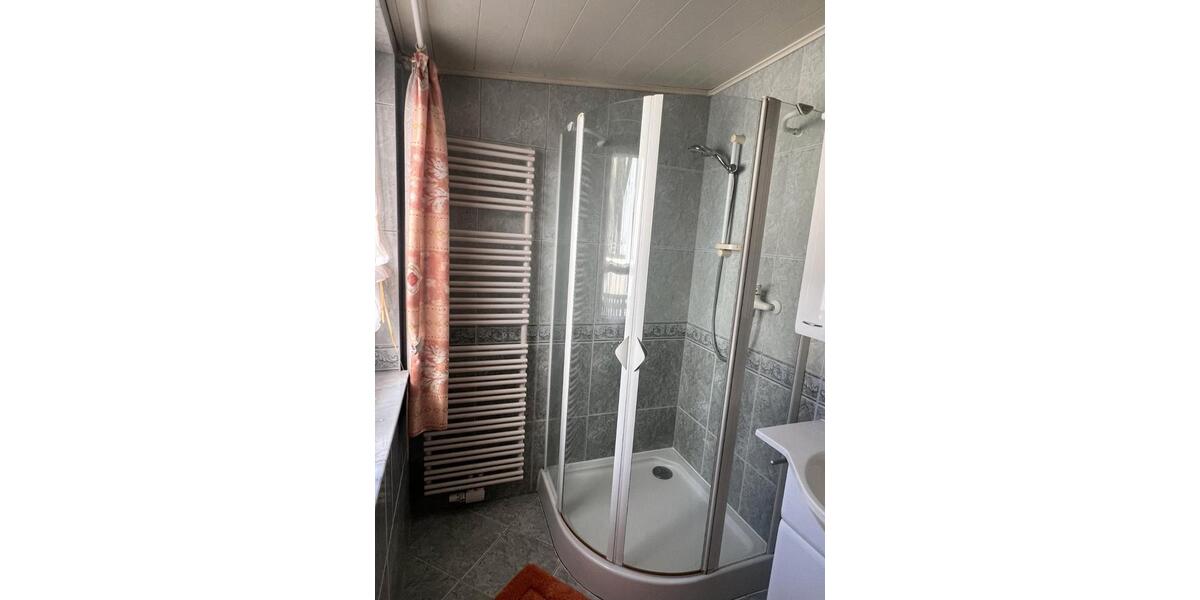 Reihenhaus Lunzenau - 4 Zimmer, 147 m&sup2;, 85.000&euro; | Angebot:26150371