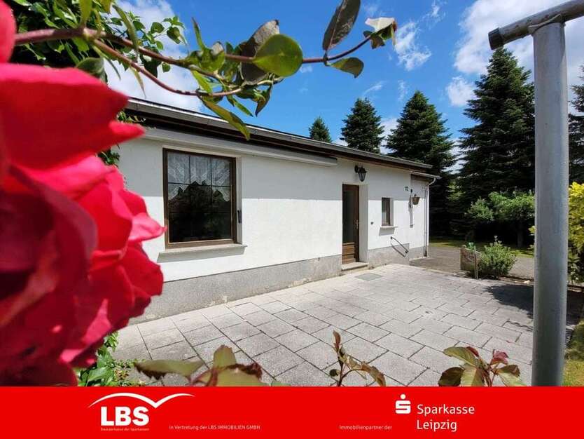 Haus zum Kaufen in Frohburg 210.000 € 80 m²