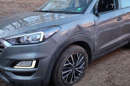 Hyundai TUCSON 30.550 km 13.790 &euro; Chemnitz 09116