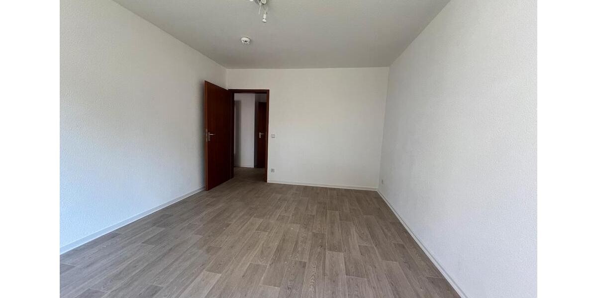 Erdgeschoßwohnung Chemnitz Adelsberg - 3 Zimmer, 61 m&sup2;, 340&euro; | Angebot:26263481