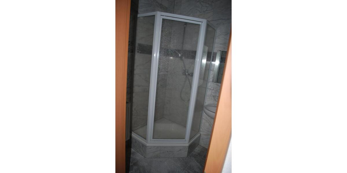 Monteurswohnung, ganzes Haus 12 zimmer