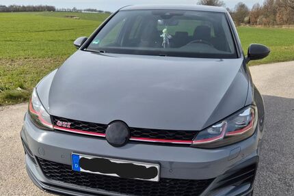 VW Golf 75.900 km 25.850 &euro; Burgstädt 09217