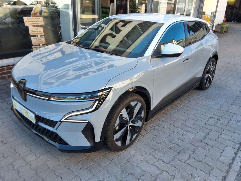 Renault Megane 9.000 km 28.999 € Chemnitz 09126