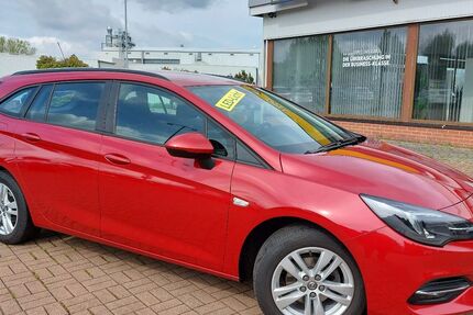 Opel Astra 71.500 km 13.990 € Hainichen 09661