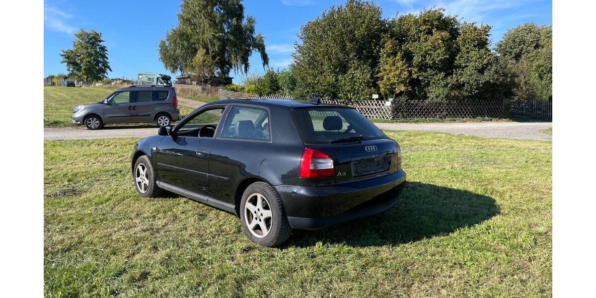 Audi A3 399.000 km 1.700 € Mülsen 09350