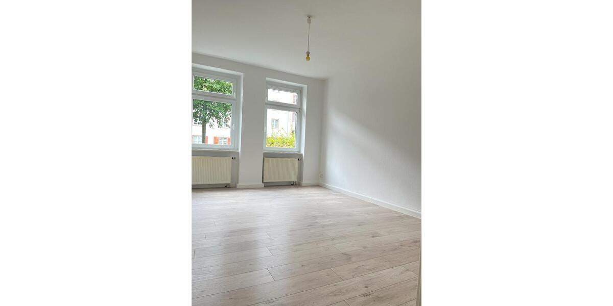Erdgeschoßwohnung Chemnitz Kapellenberg - 3 Zimmer, 75 m&sup2;, 440&euro; | Angebot:24369752
