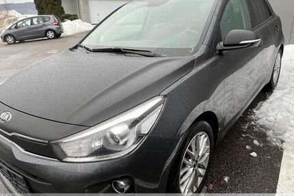 Kia Rio 48.350 km 11.999 &euro; Chemnitz - Mittelbach 09224