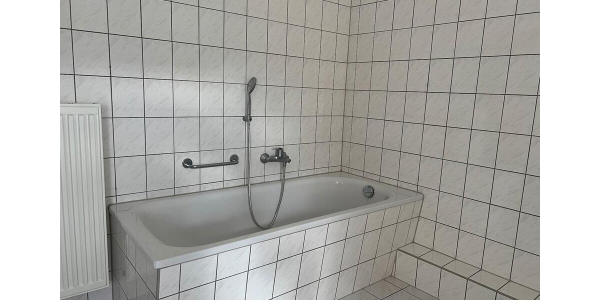 Dachgeschoßwohnung Chemnitz Hilbersdorf - 1 Zimmer, 53 m&sup2;, 260&euro; | Angebot:25976344