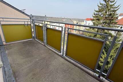 Wohnung Chemnitz Lutherviertel - 3 Zimmer, 75 m&sup2;, 450&euro; | Angebot:25543018