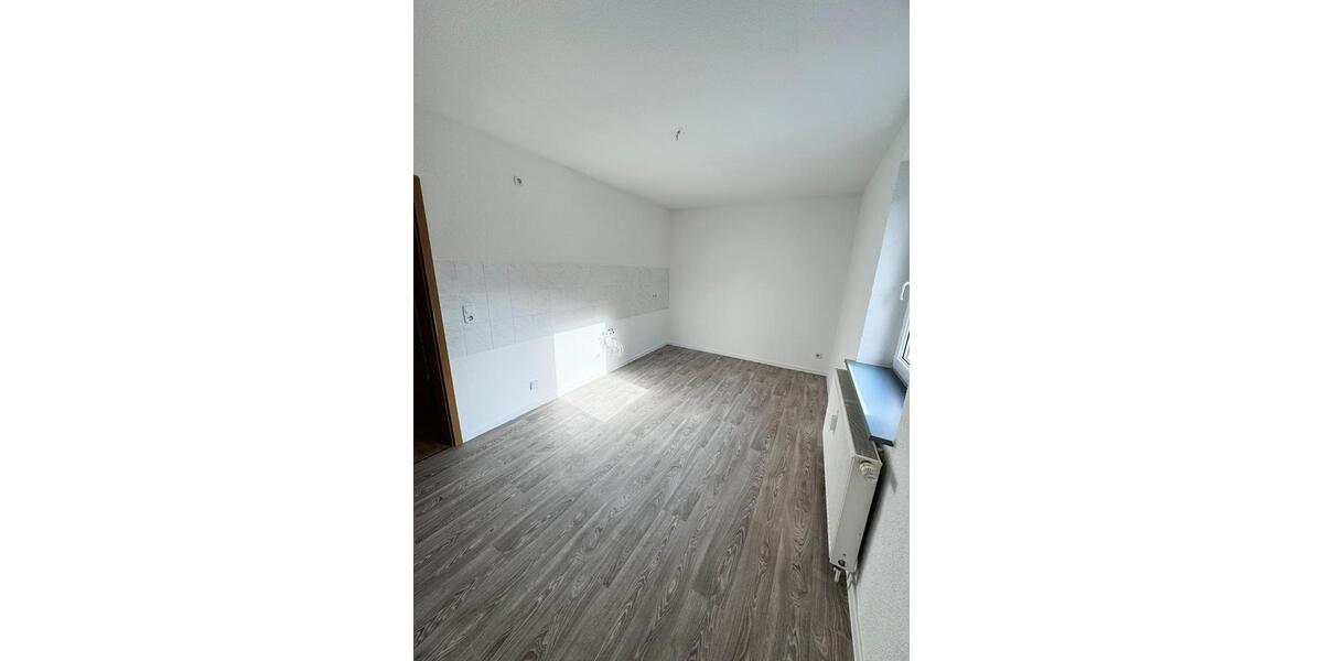 Etagenwohnung Chemnitz Grüna - 2 Zimmer, 59 m&sup2;, 325&euro; | Angebot:25540949