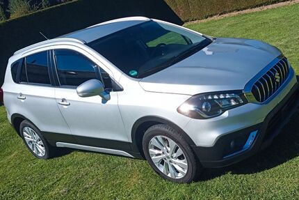 Suzuki (SX4) S-Cross 70.500 km 12.500 &euro; Thum 09419