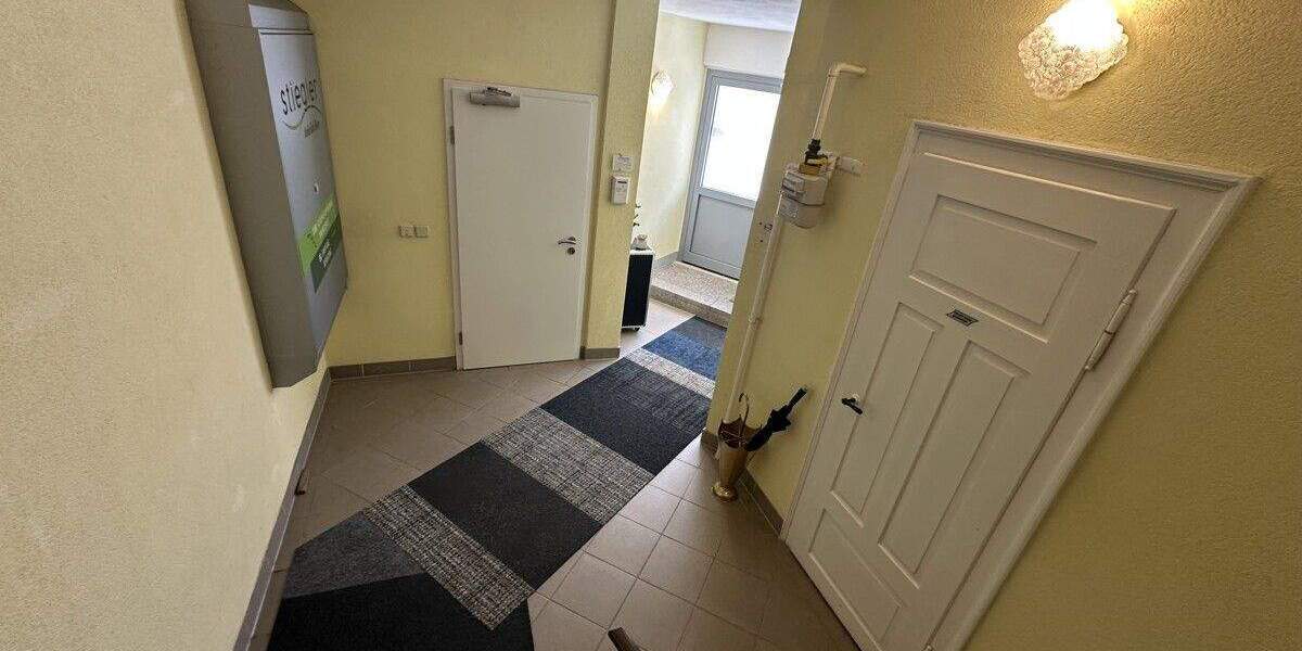 Mehrfamilienhaus, Wohnhaus Lichtenstein/Sachsen Lichtenstein - 8 Zimmer, 286 m&sup2;, 249.000&euro; | Angebot:25776708