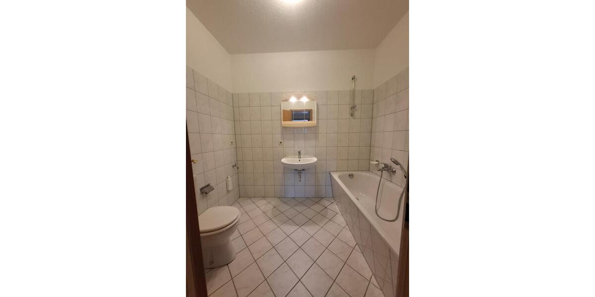 Etagenwohnung Chemnitz Kapellenberg - 3 Zimmer, 66 m&sup2;, 429&euro; | Angebot:26586578