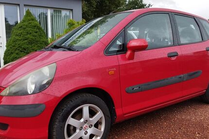 Honda Jazz 109.000 km 900 € Neukirchen 09221