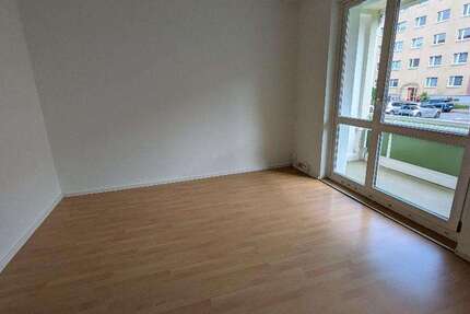 Wohnung zum Mieten in Chemnitz 320 € 57.5 m² 3 zimmer