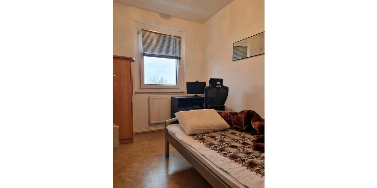 Etagenwohnung Chemnitz Helbersdorf - 2 Zimmer, 40 m&sup2;, 350&euro; | Angebot:26313662