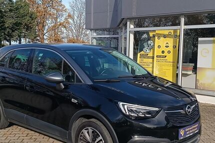Opel Crossland (X) 71.550 km 10.990 &euro; Reinsdorf 08141