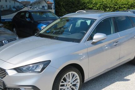 Seat Leon 99.488 km 18.850 € Prießnitz 04654