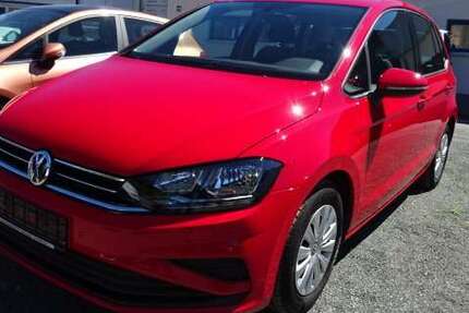 VW Golf Sportsvan 61.905 km 12.485 &euro; Oberlungwitz 09353