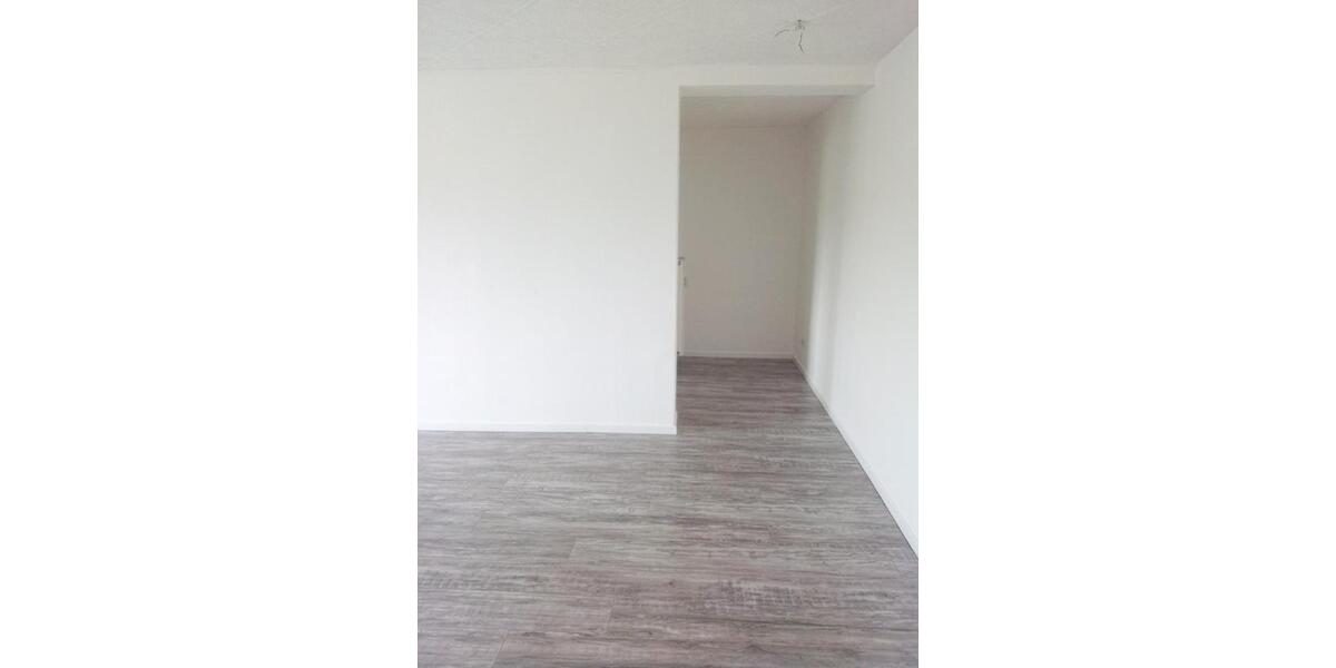 Etagenwohnung Drebach - 5 Zimmer, 105 m&sup2;, 580&euro; | Angebot:26267942