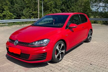 VW Golf 176.202 km 12.499 &euro; Niederfrohna 09243