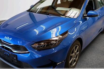Kia ceed Sportswagon 33.920 km 18.898 &euro; Oberlungwitz 09353