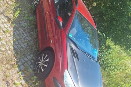 Peugeot 206 166.000 km 1.400 &euro; Chemnitz 09127