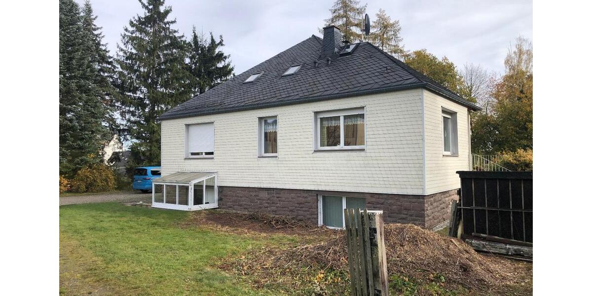 Einfamilienhaus Oberschöna - 6 Zimmer, 251 m&sup2;, 450.000&euro; | Angebot:27085575