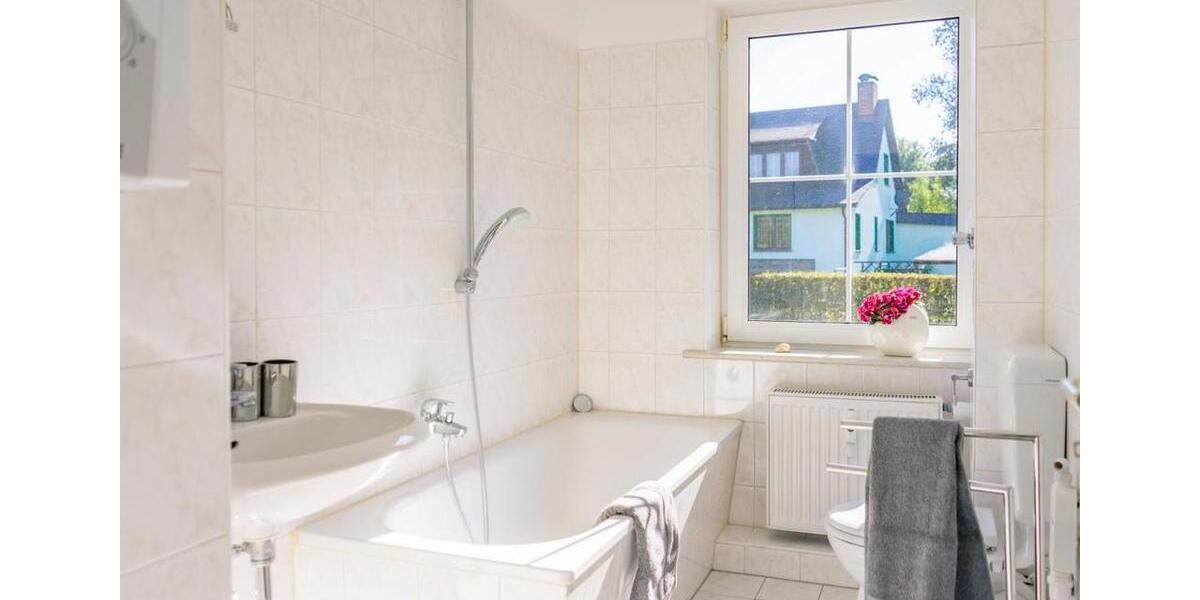 Ländlich gelegene 2-Raum-Wohnung mit Tageslichtbad 2 zimmer